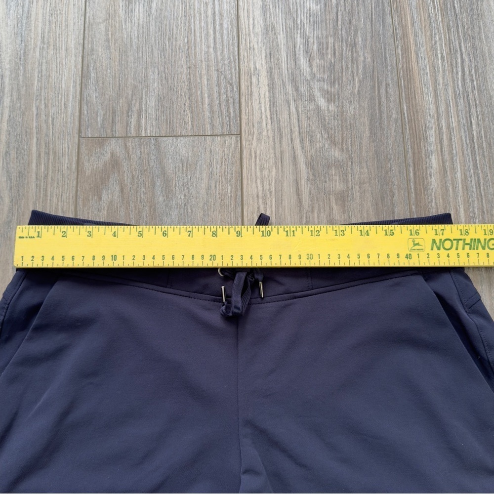 Athleta Women's Midtown Shorts Size 14 Navy Blue Drawstring Athleisure - Picture 9 of 11